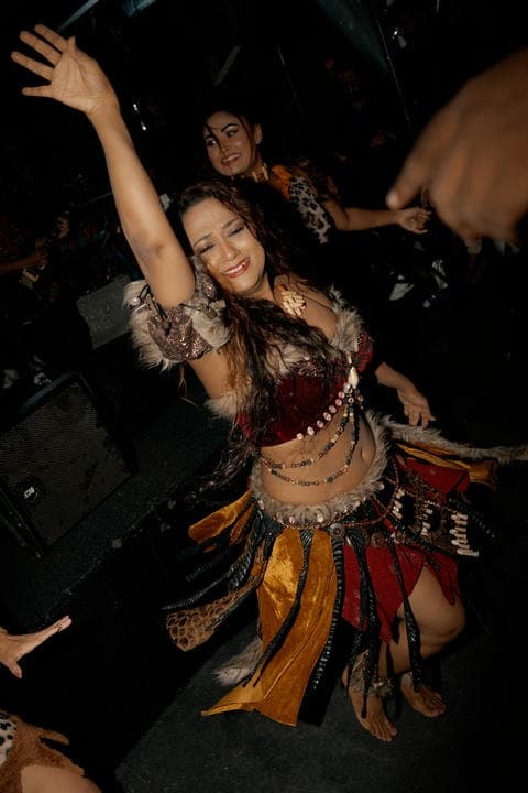 Gypsies Live at TukTuk - Image 7
