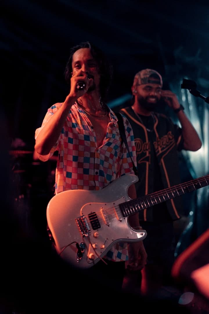 Infinity Live at TukTuk - Image 11