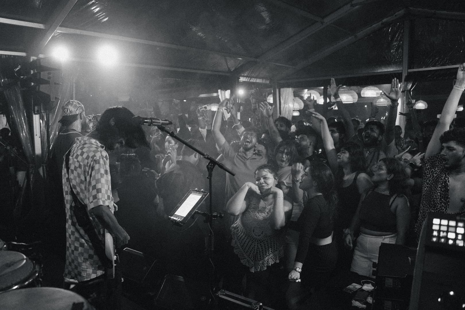 Infinity Live at TukTuk - Image 12